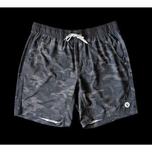 Vuori Kore Black Camo Drawstring Athletic Gym Workout Shorts Lined Sz Medium